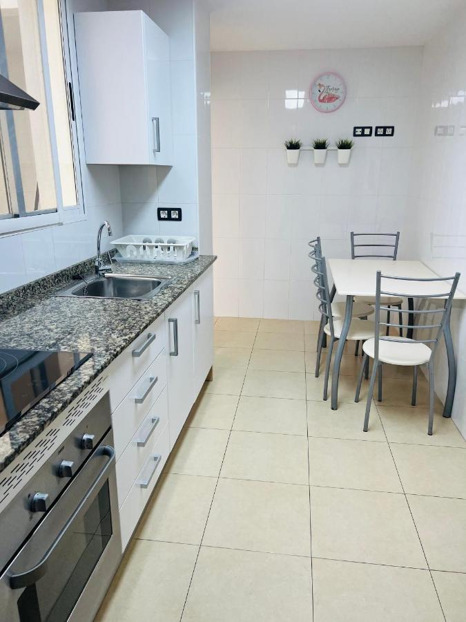 Apartamento Centro 3 Habitaciones Con Aire Acondicionado Y Wifi A 150M De La Playa Y Castillo Peñíscola المظهر الخارجي الصورة
